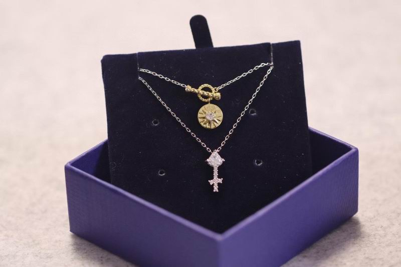 Swarovski Necklace 01lyr58